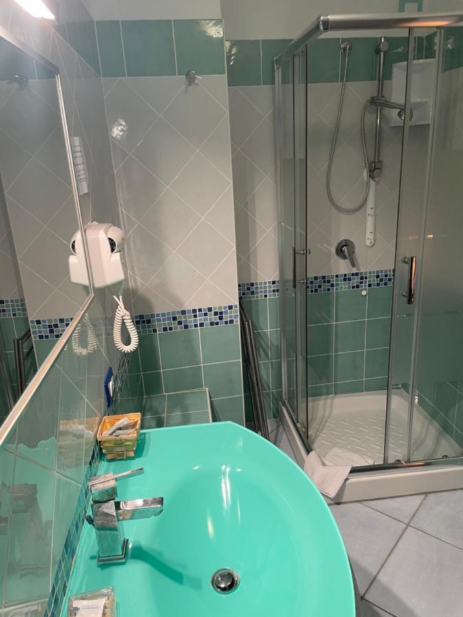 B&B La Terrazza Sul Porto Ponza Kültér fotó