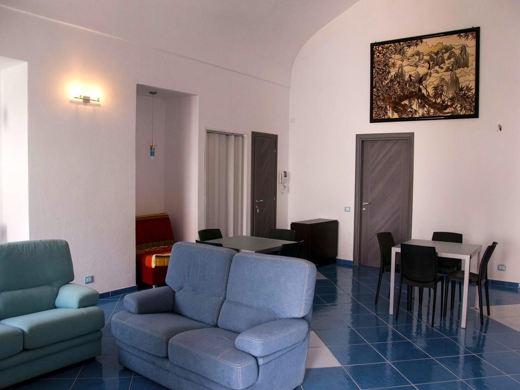 B&B La Terrazza Sul Porto Ponza Kültér fotó